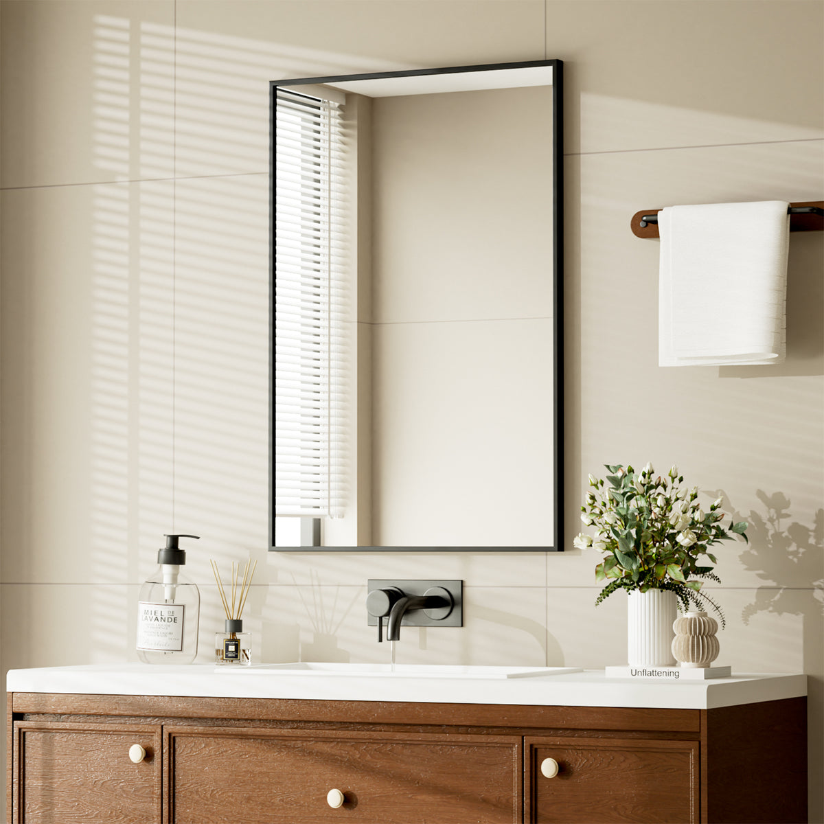 BEAUTYPEAK 24" x 36" Rectangular Aluminum Alloy Black Framed Wall Mirror